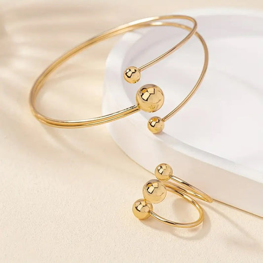 Verstellbares Set aus Ring und Armband mit Kugel-Details